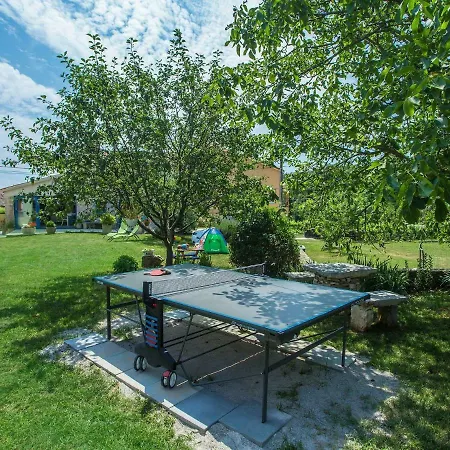 アパート Quaint Apartment In Labin With Barbecue *