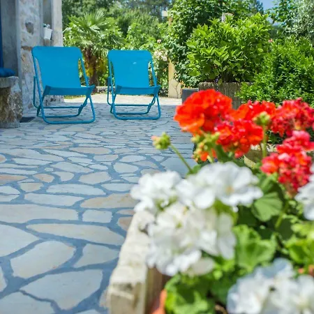 アパート Quaint Apartment In Labin With Barbecue ラビン