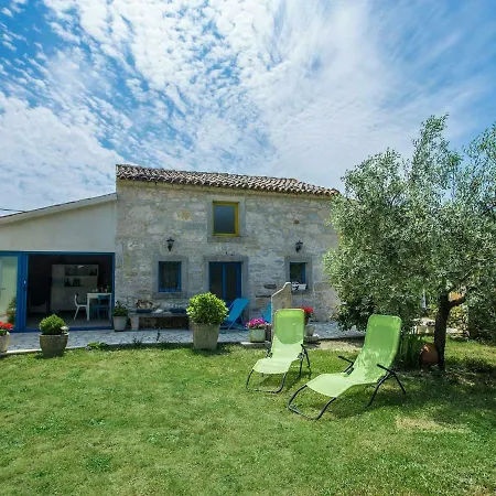 Quaint Apartment In Labin With Barbecue Apartamento Labin (Istria)