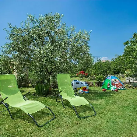 Apartamento Quaint Apartment In Labin With Barbecue Labin (Istria)